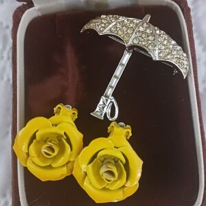 Small Haul Vintage Yellow Rose Clip Earrings & Silver Umbrella Brooch